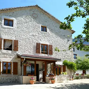 la-ferme-du-chateau-saint-martin-en-vercors.hotels-rhonealpes.com/